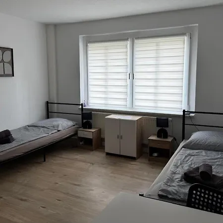 5 Personen Monteurswohnung Апартаменты Галль
